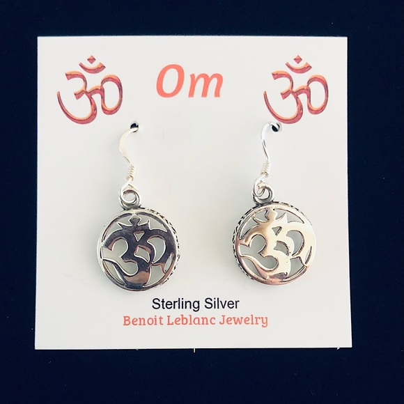 Sterling Silver Ohm Symbol Earrings 🕉 - Picture 4 of 4